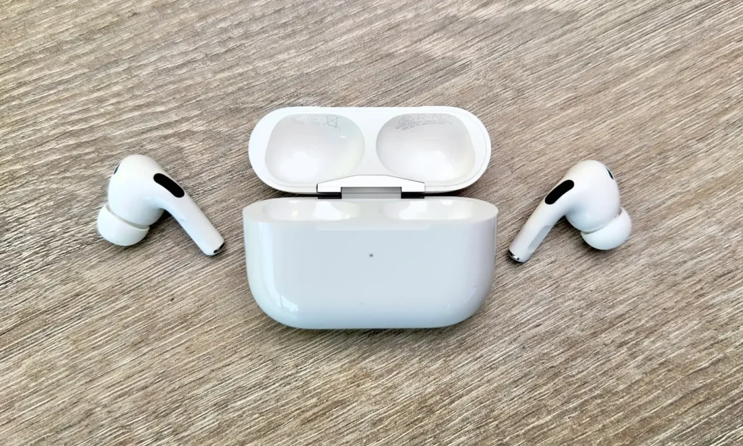 Apple AirPods Pro May Get 'Hearing Aid Mode' Feature With iOS 18 Update